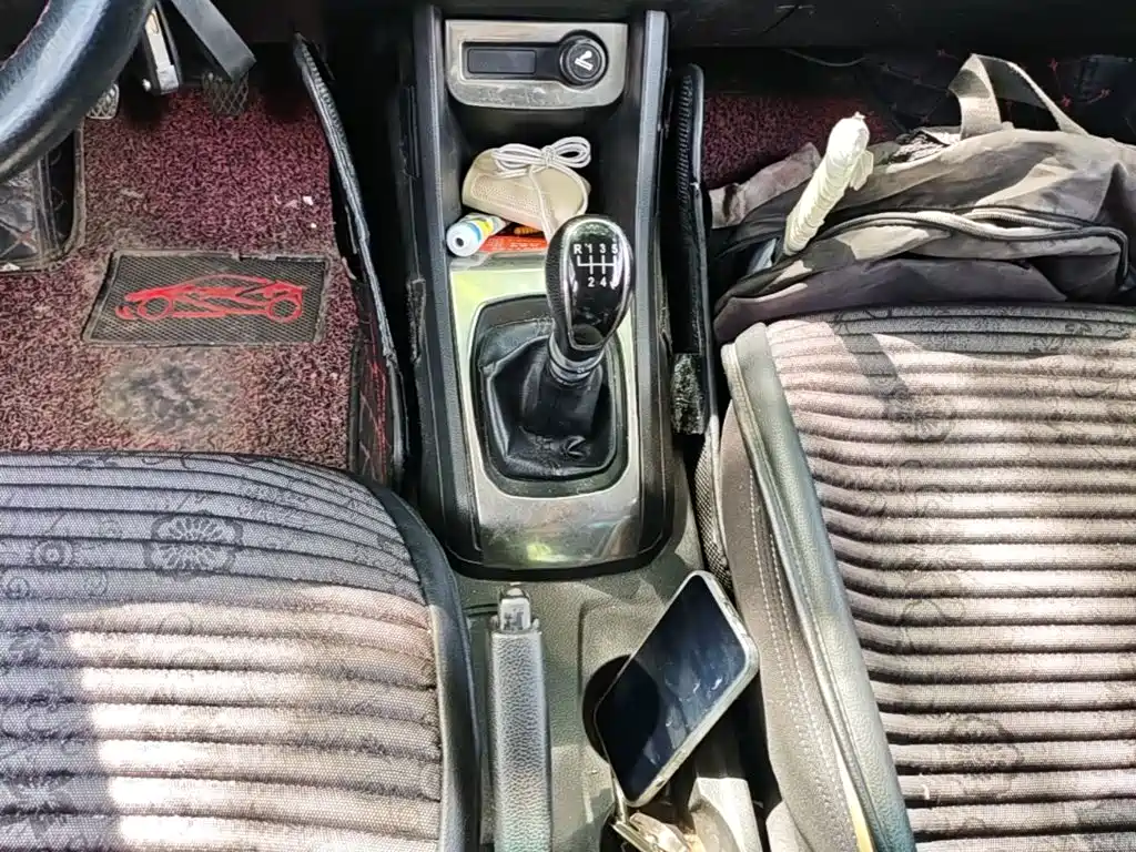 Baojun 310W — миниатюра 14