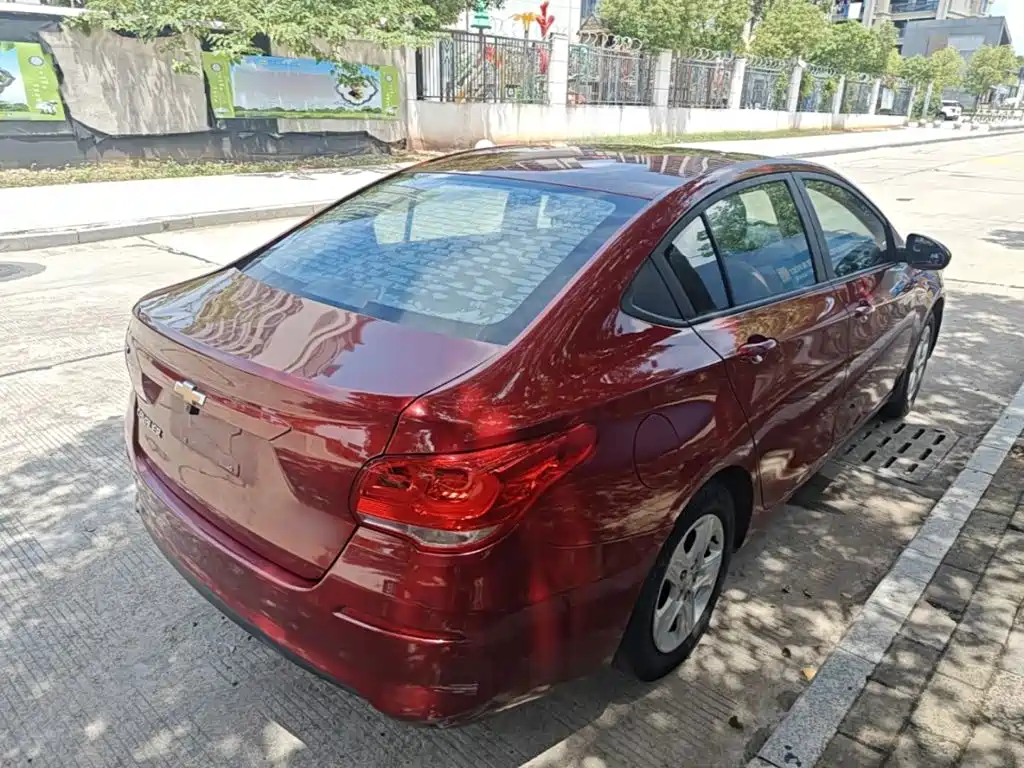 Chevrolet Cavalier — миниатюра 7