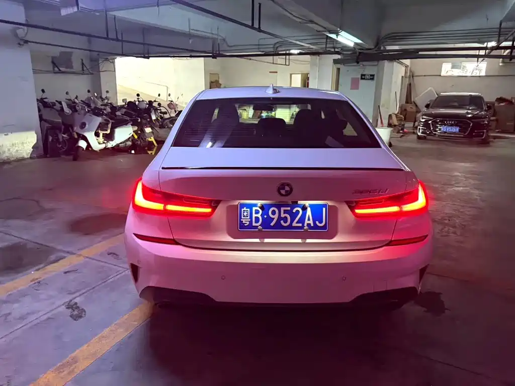 BMW 3 Series — миниатюра 4