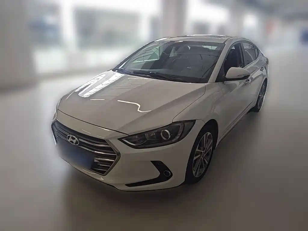 Hyundai Elantra — миниатюра 3