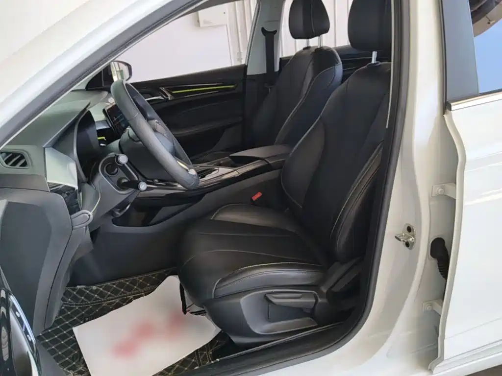 Roewe i5 — миниатюра 15