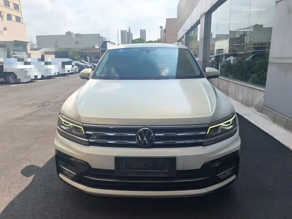 Volkswagen Tiguan L — миниатюра 3