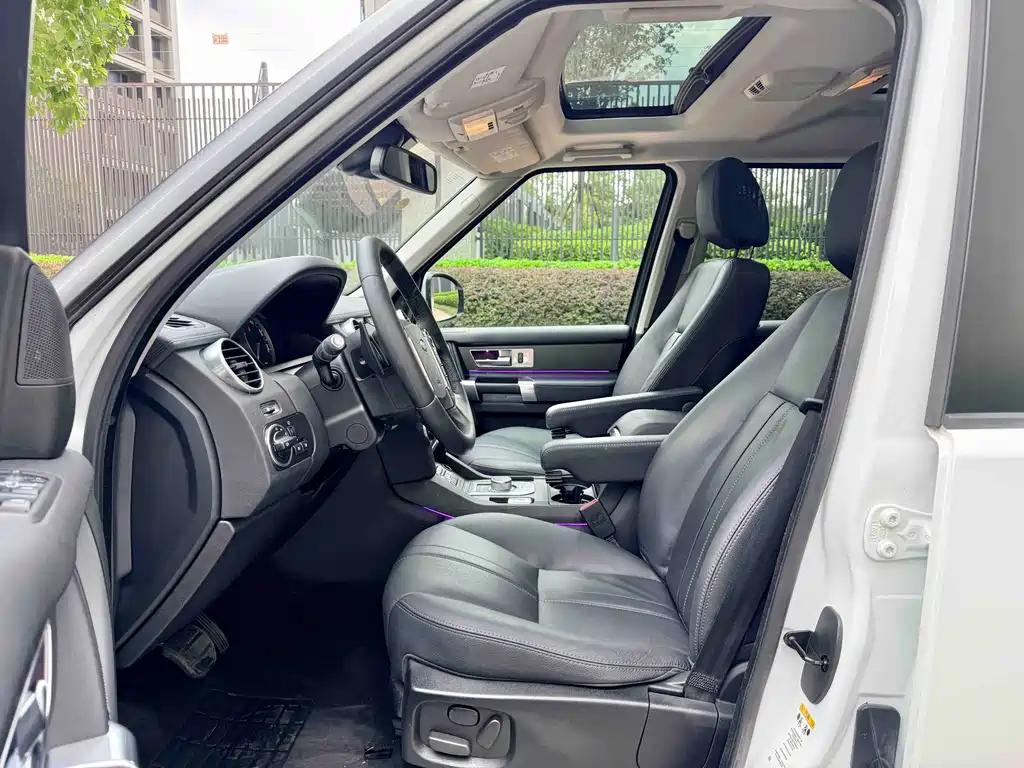 Land Rover Discovery — миниатюра 9
