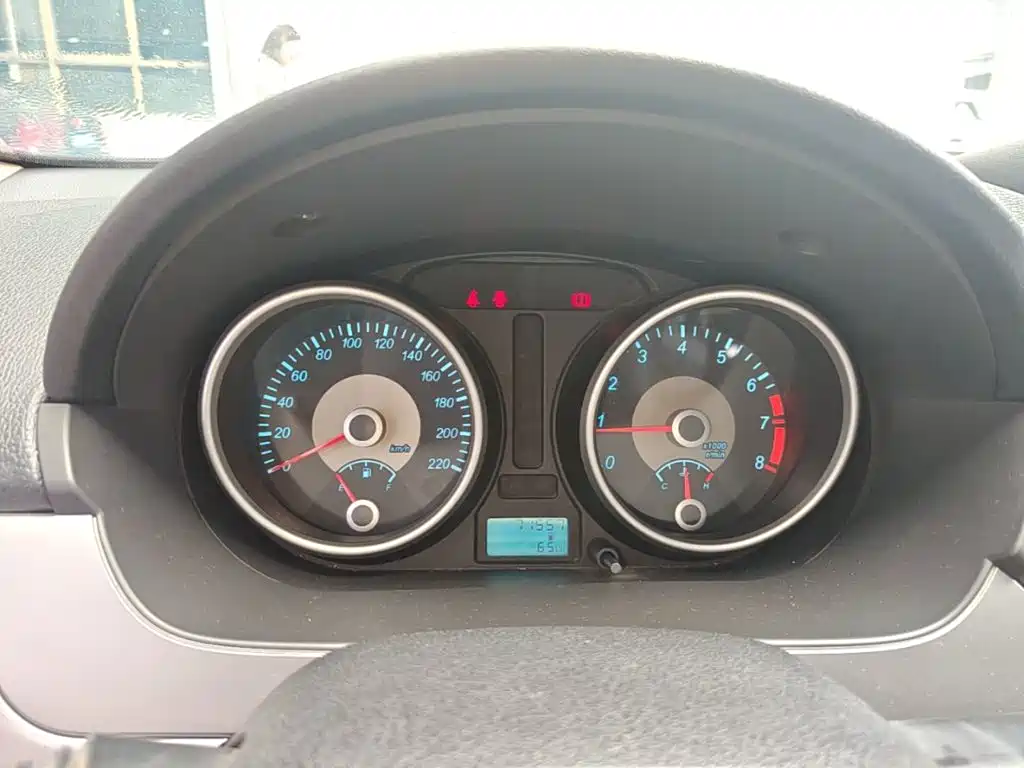 Buick Excelle — миниатюра 18