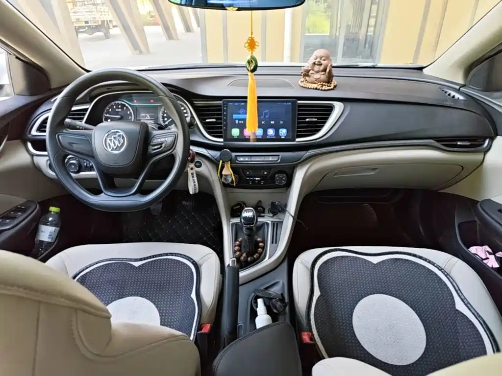 Buick Excelle — миниатюра 10