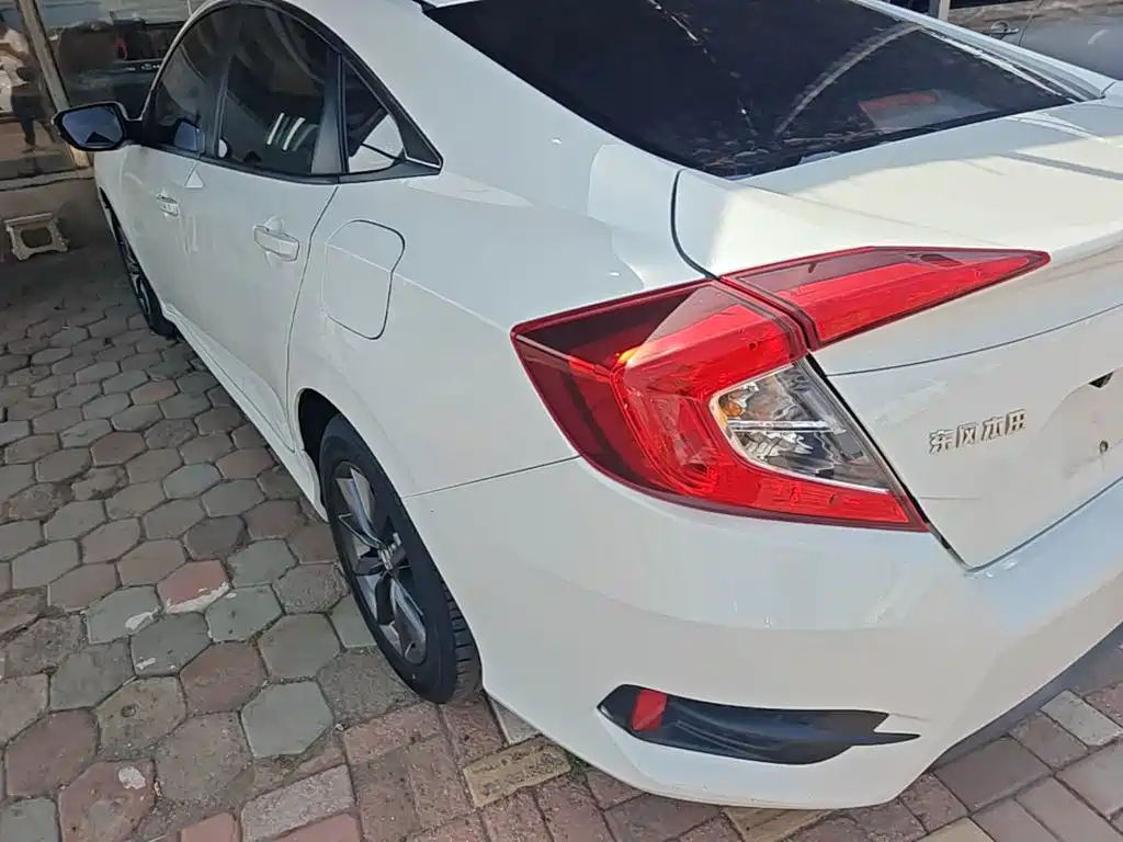Honda Civic 2019 180TURBO CVT VI