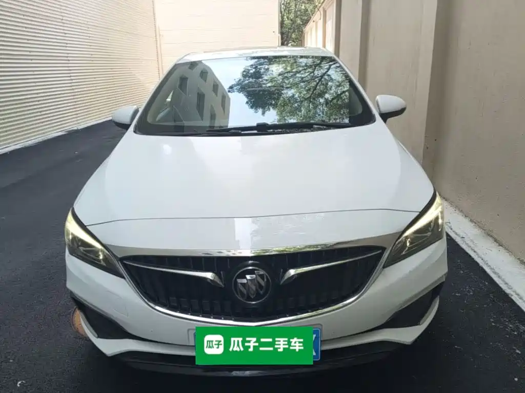 Buick Verano — миниатюра 3