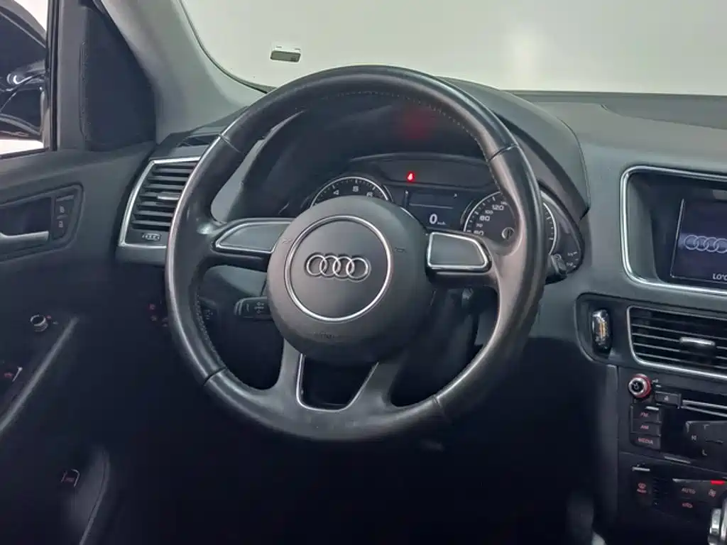 Audi Q5 — миниатюра 6