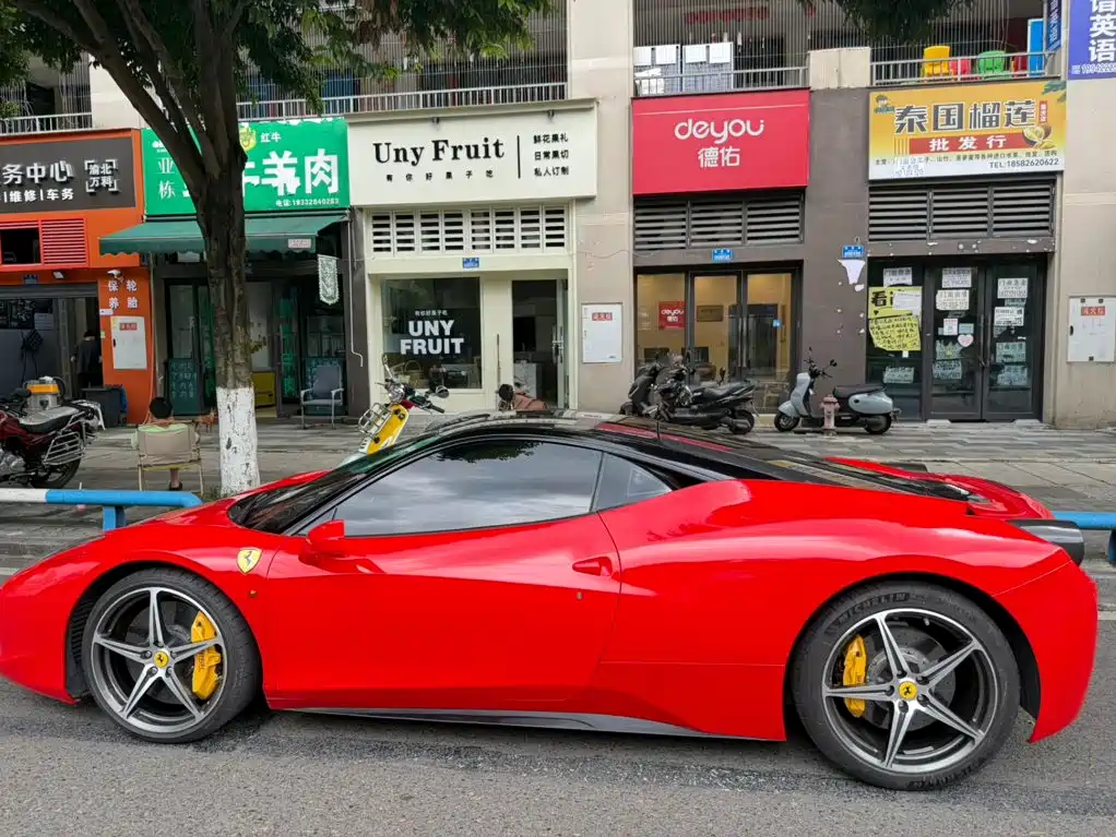 Ferrari 458 — миниатюра 5