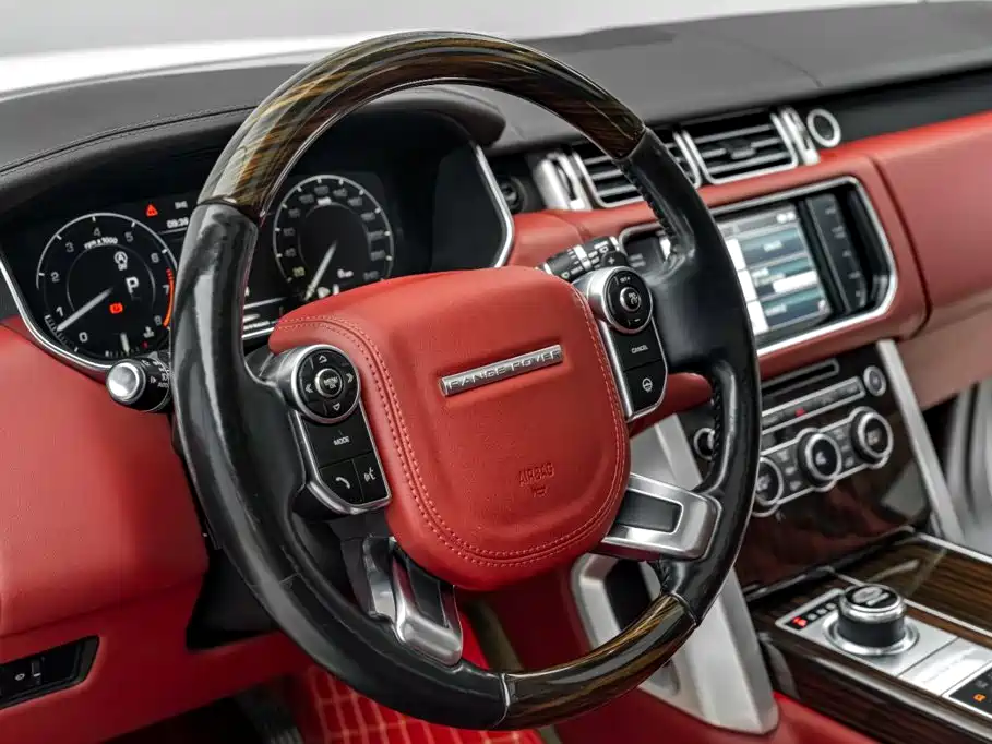 Land Rover Range Rover — миниатюра 18