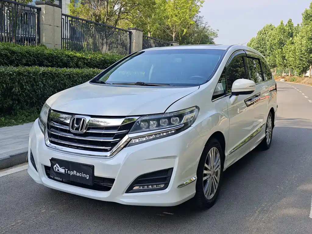 Honda Elysion 2016 2.4L Luxury
