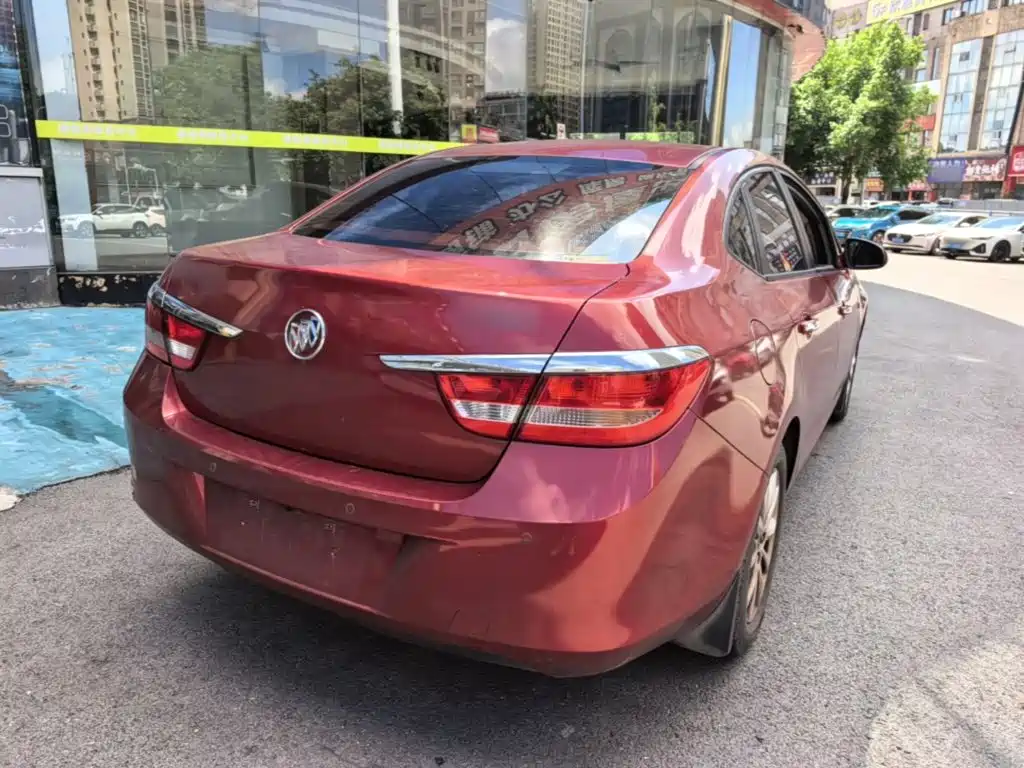 Buick Excelle — миниатюра 7