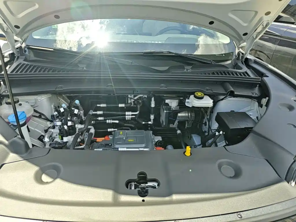 BYD Yuan UP — миниатюра 20