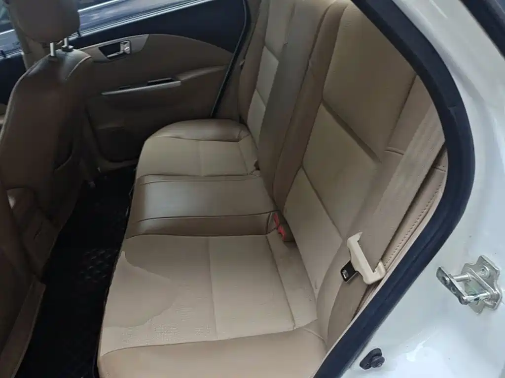 Buick Excelle — миниатюра 24