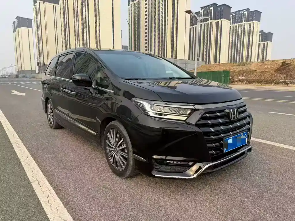 Honda Elysion — миниатюра 3