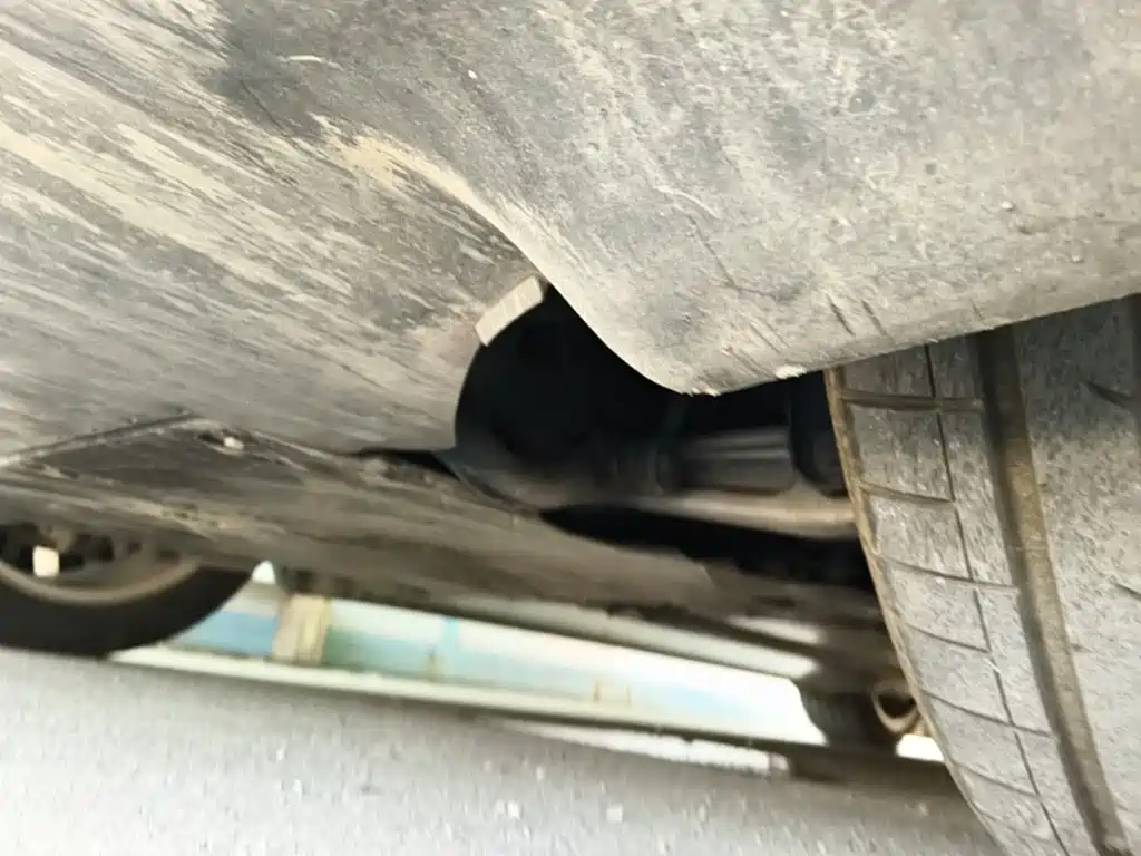 Tesla Model Y — миниатюра 8