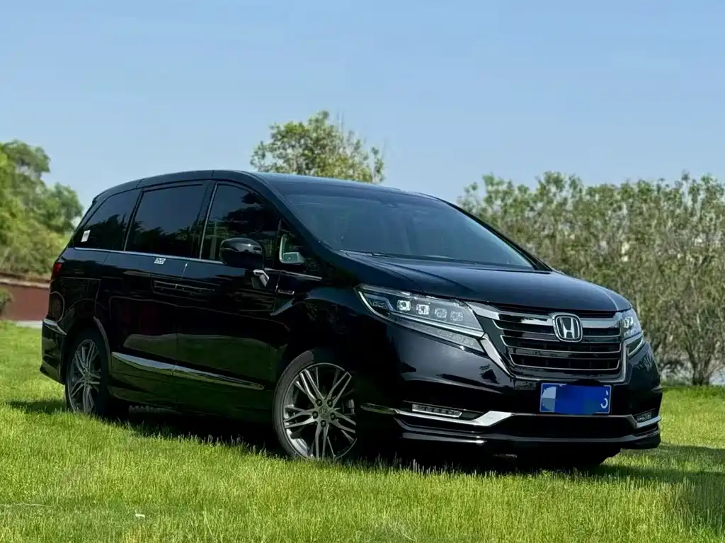 Honda Elysion — миниатюра 2