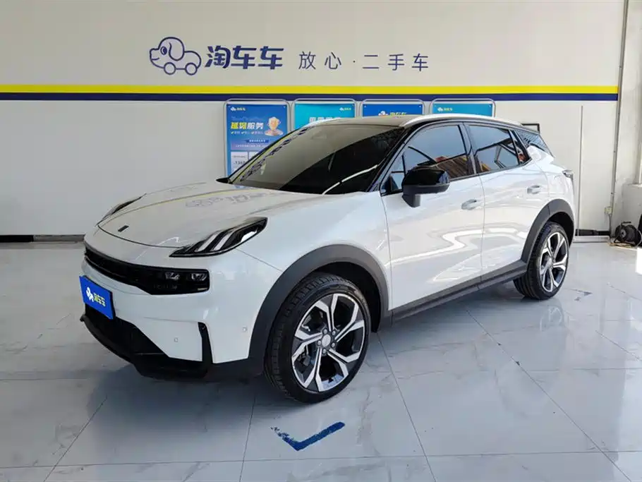 Lynk & Co 06 2023