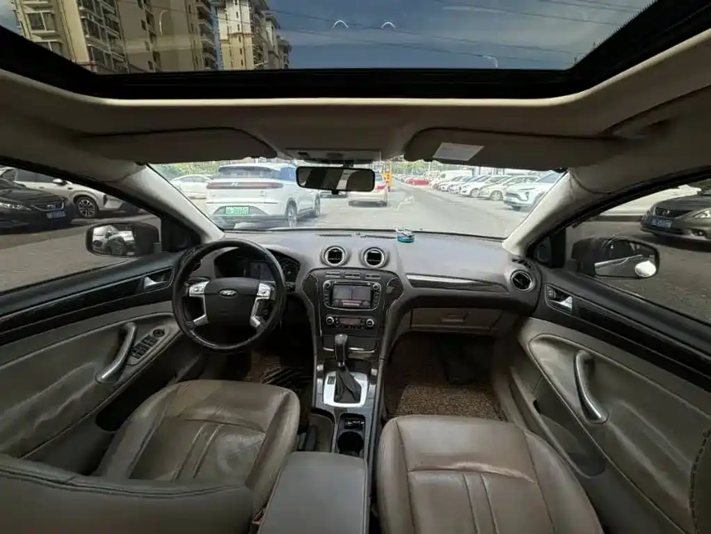 Ford Mondeo Zhisheng — миниатюра 5