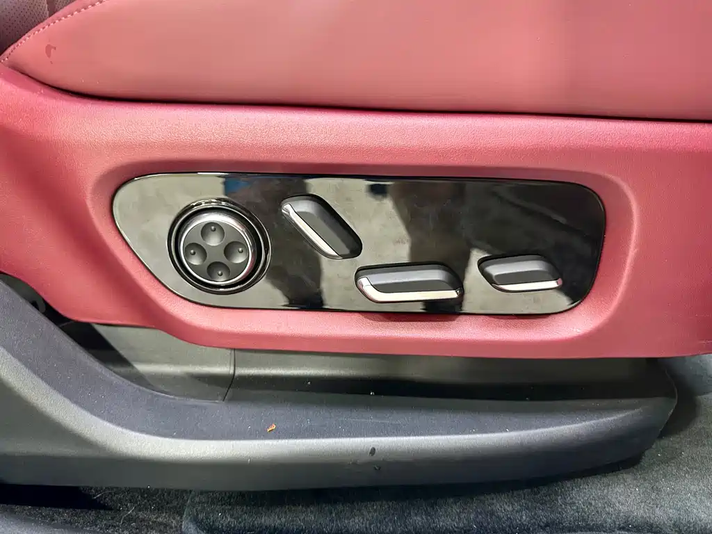 AITO AITO M7 — миниатюра 19