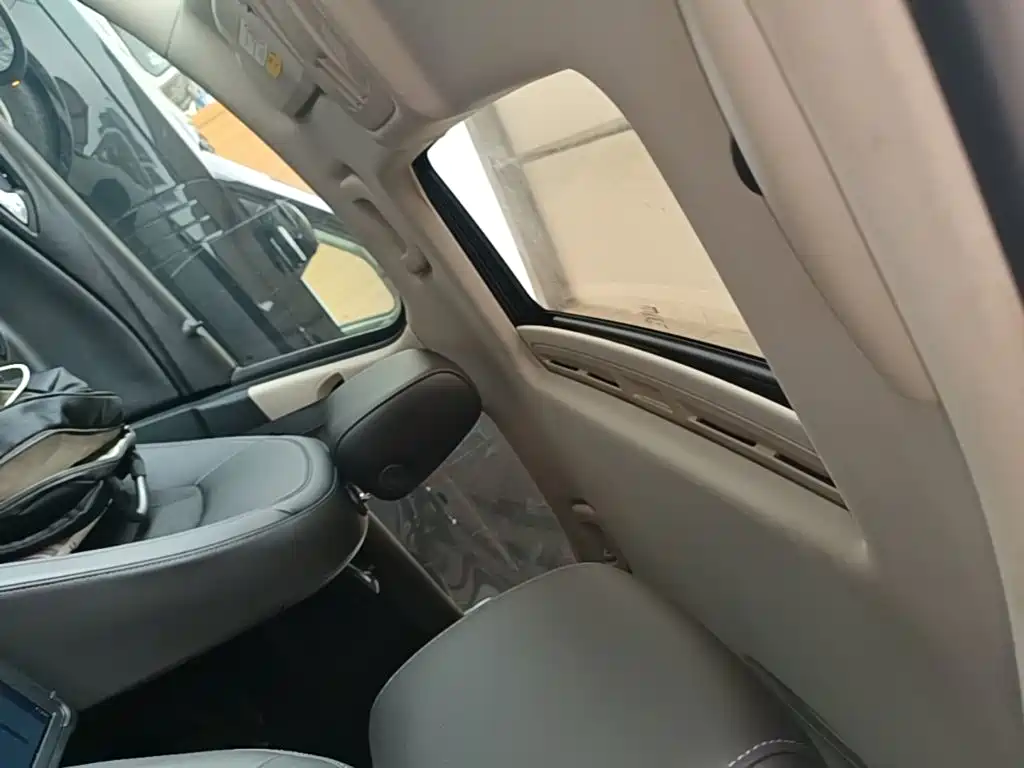 Buick Verano — миниатюра 18