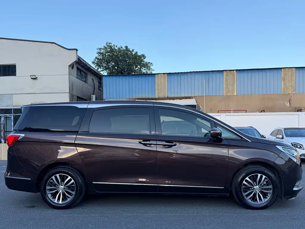 Buick GL8 2017 ES 28T Flagship V