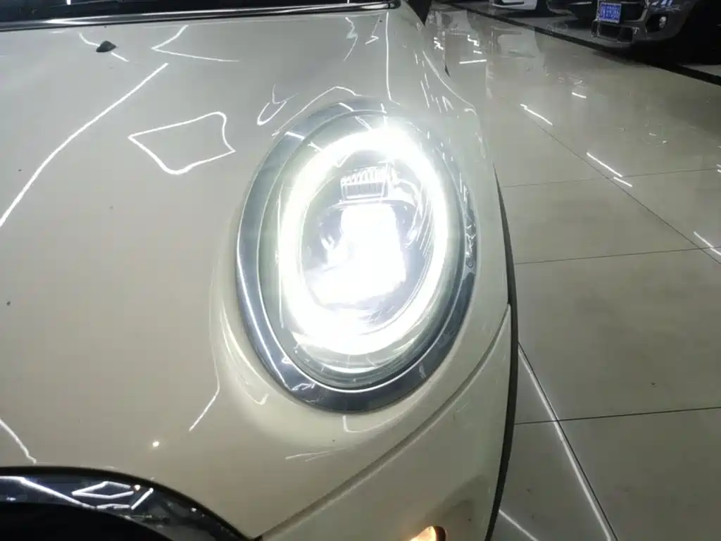 MINI Mini — миниатюра 24