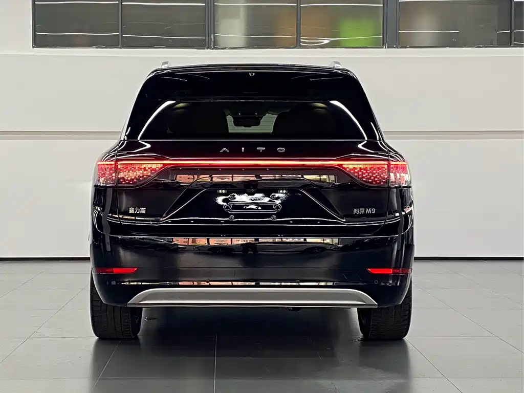 Aito M9 2024 Ultra 42kWh 6 мест