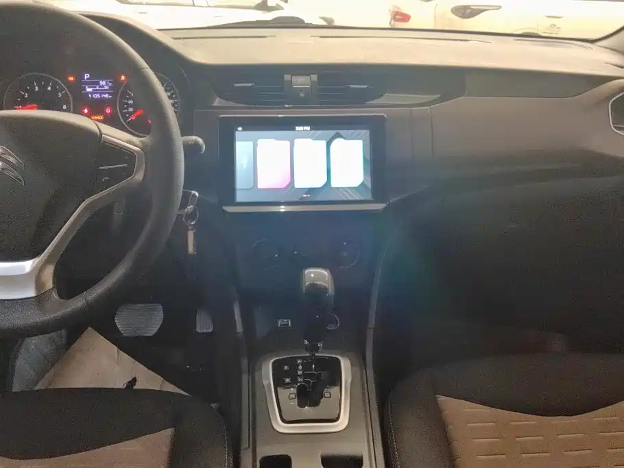 Citroen C4L — миниатюра 13