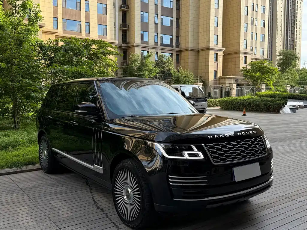 Land Rover Range Rover 2020 3.0 L6 Long Wheelbase
