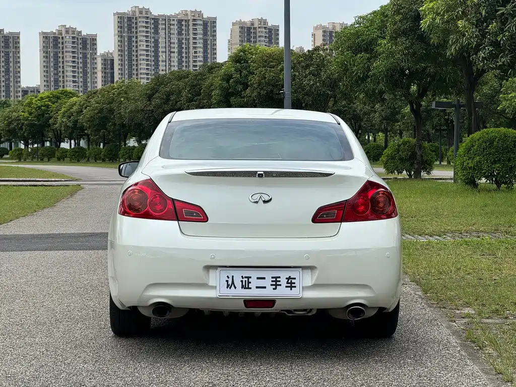 Infiniti G — миниатюра 6