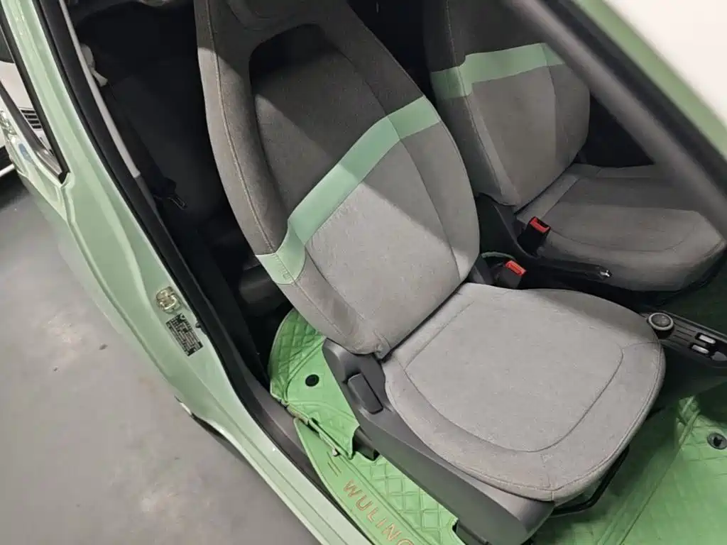 Wuling MINIEV — миниатюра 25