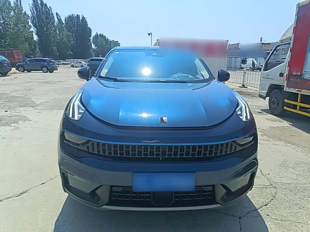Lynk & Co 05 — миниатюра 3