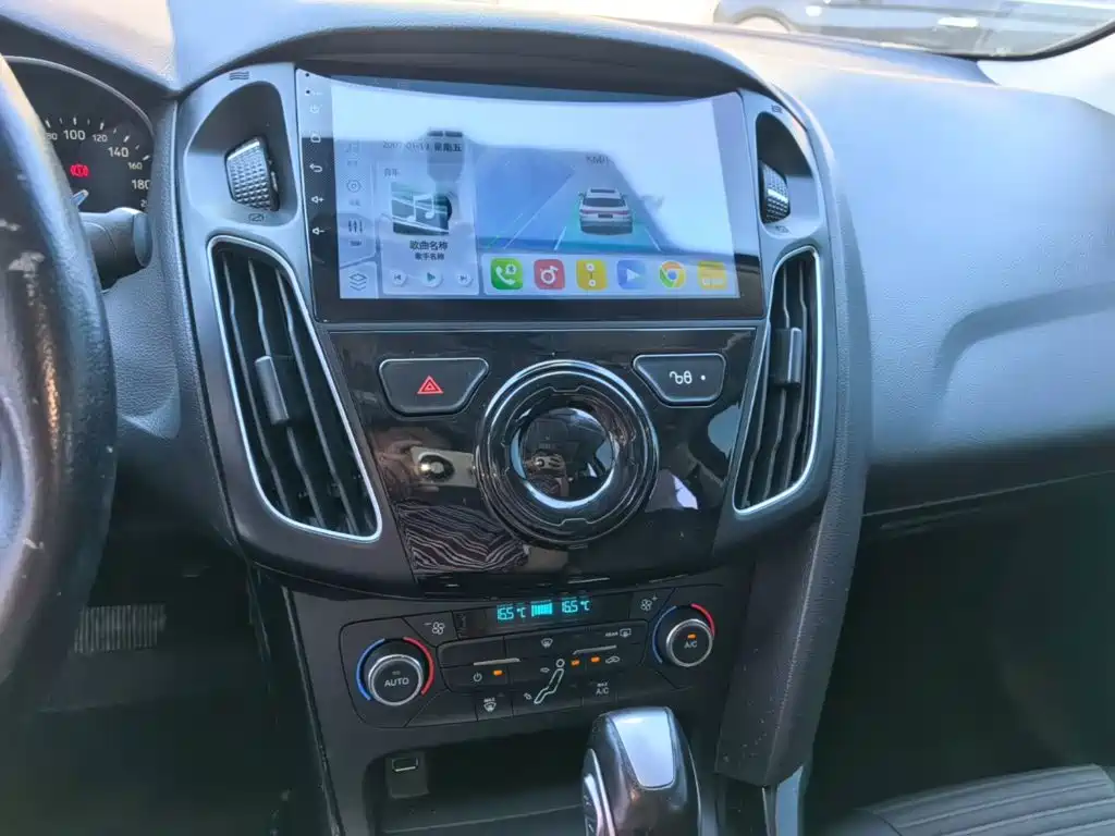 Ford Focus — миниатюра 13