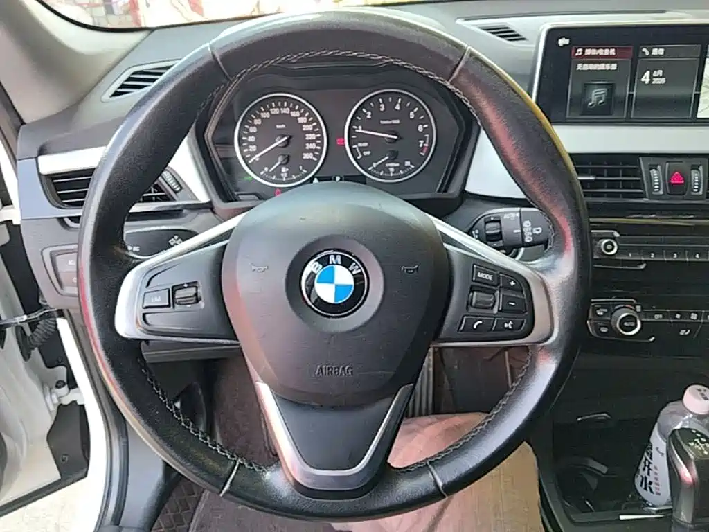 BMW X1 — миниатюра 11