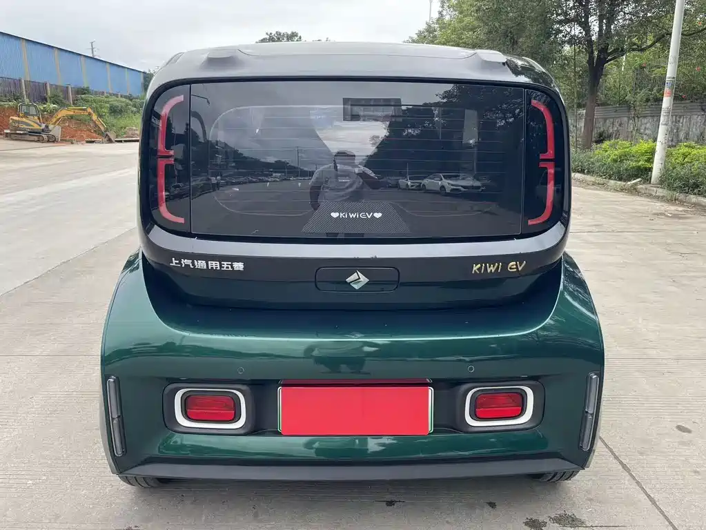 Baojun KiWi EV — миниатюра 8