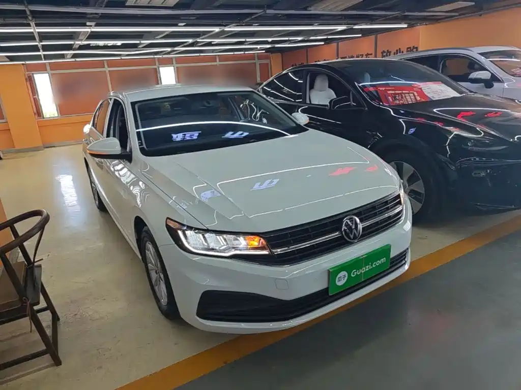 Volkswagen Bora — миниатюра 4