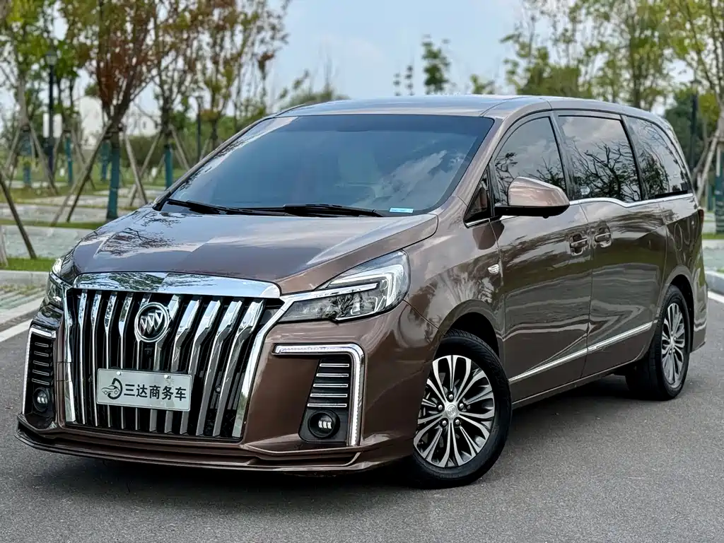 BUICK  GL8