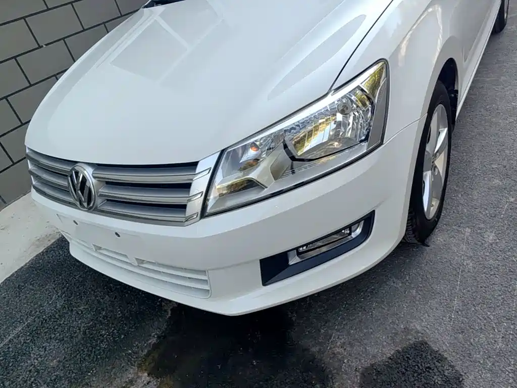 Volkswagen Santana — миниатюра 24