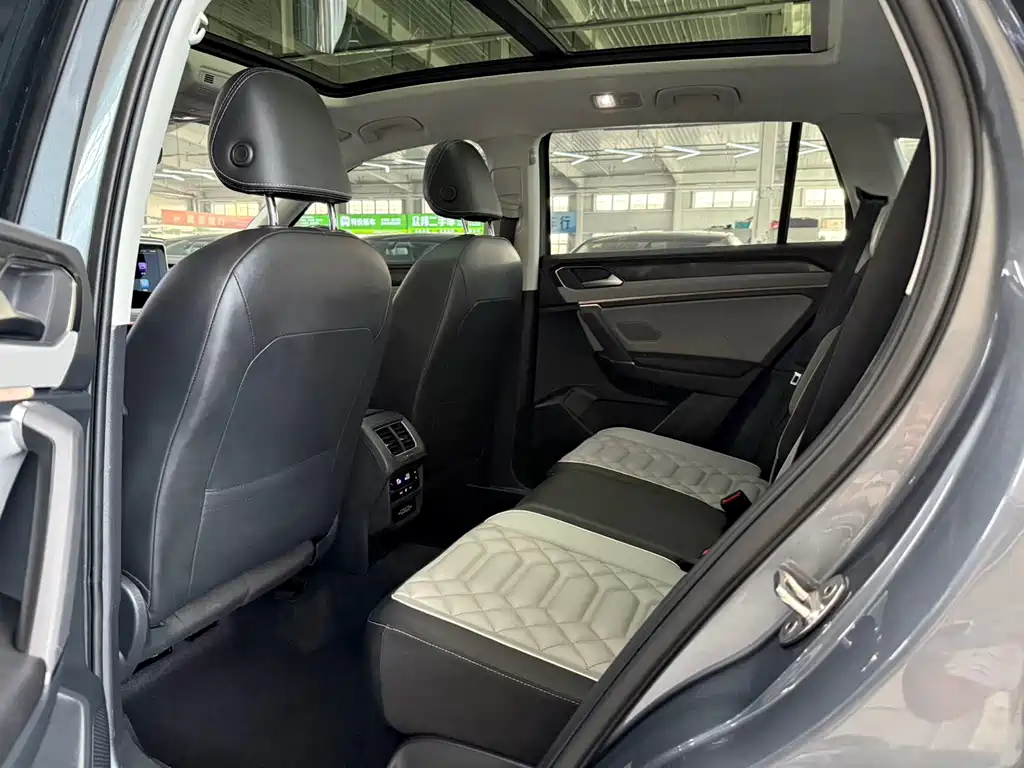 Volkswagen Tayron — миниатюра 6