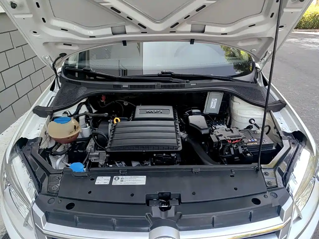 Volkswagen Santana — миниатюра 20