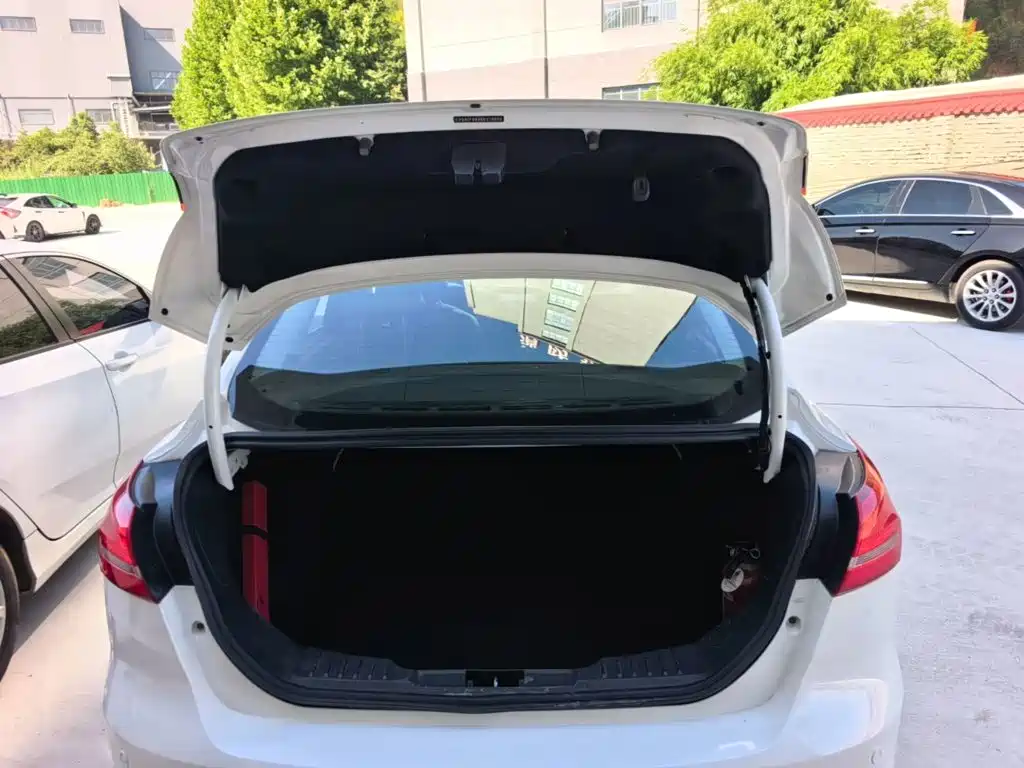 Ford Focus — миниатюра 19