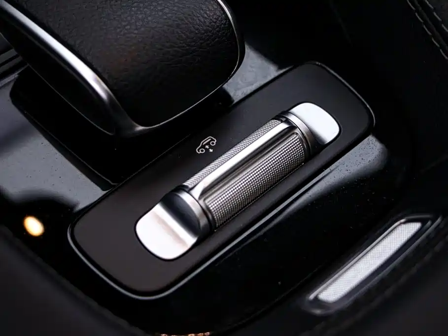 Mercedes-Benz GLS — миниатюра 12