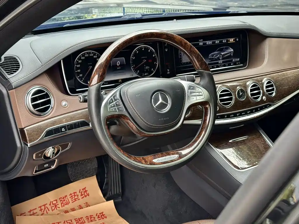 Mercedes-Benz S-Class — миниатюра 11