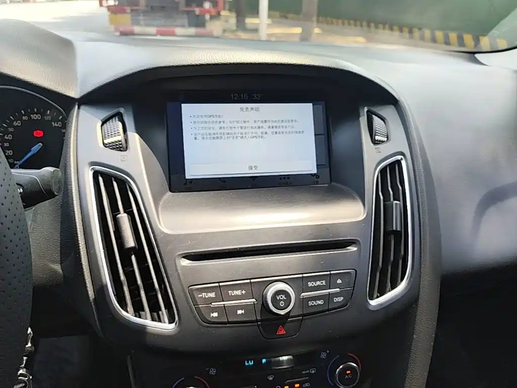 Ford Focus — миниатюра 13