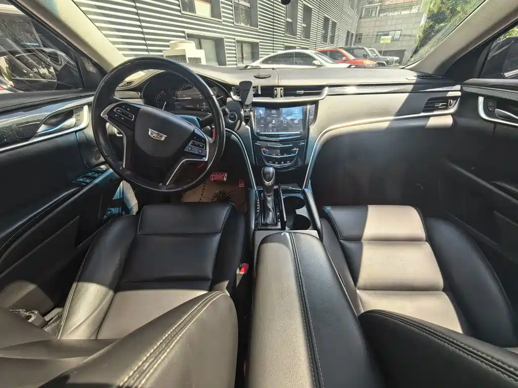 Cadillac XTS — миниатюра 7