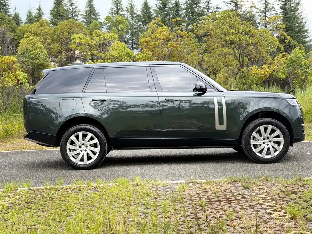Land Rover Range Rover — миниатюра 3