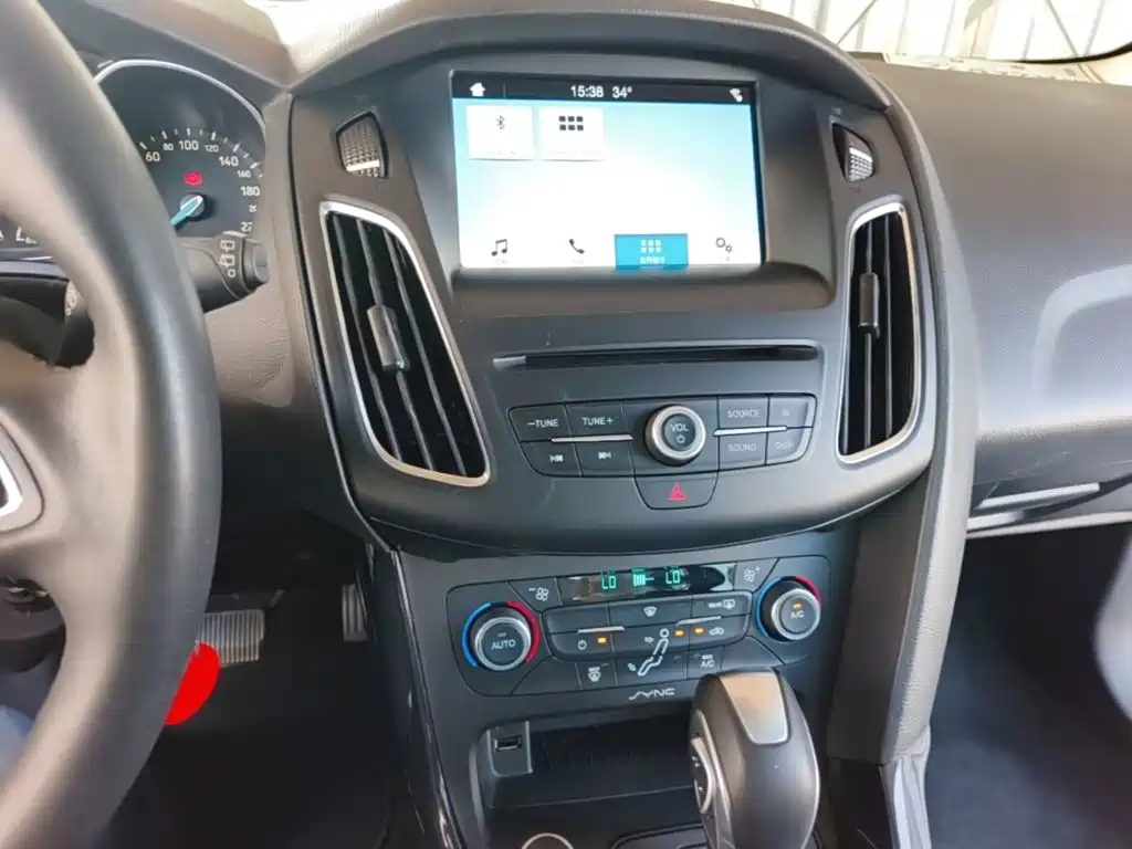 Ford Focus — миниатюра 13