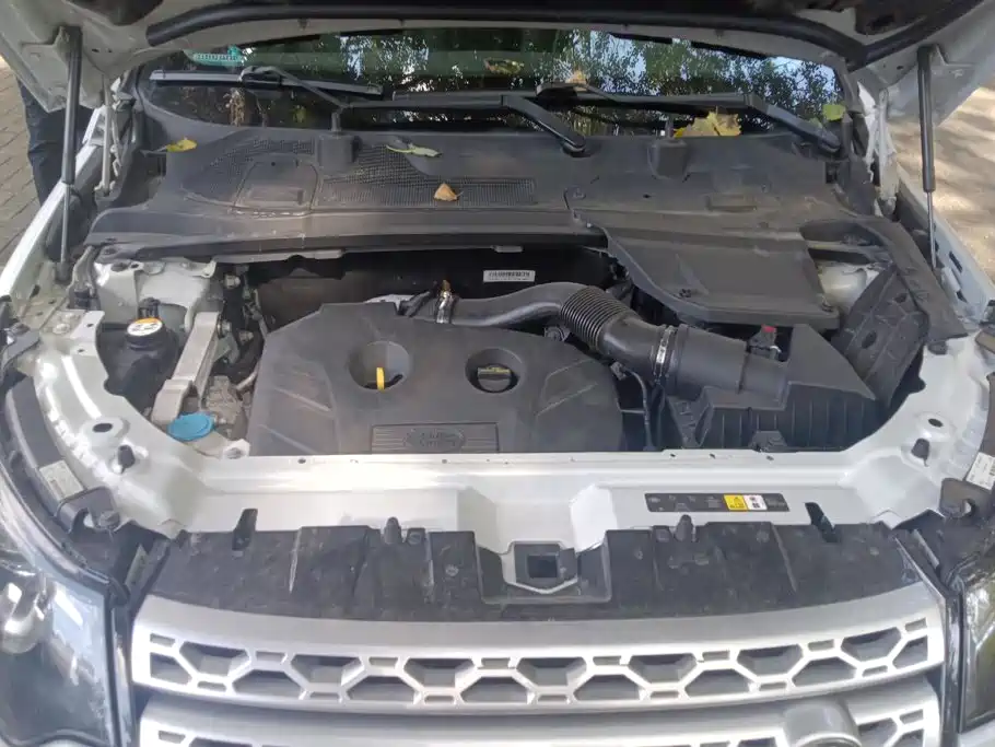 Land Rover Discovery Sport — миниатюра 10