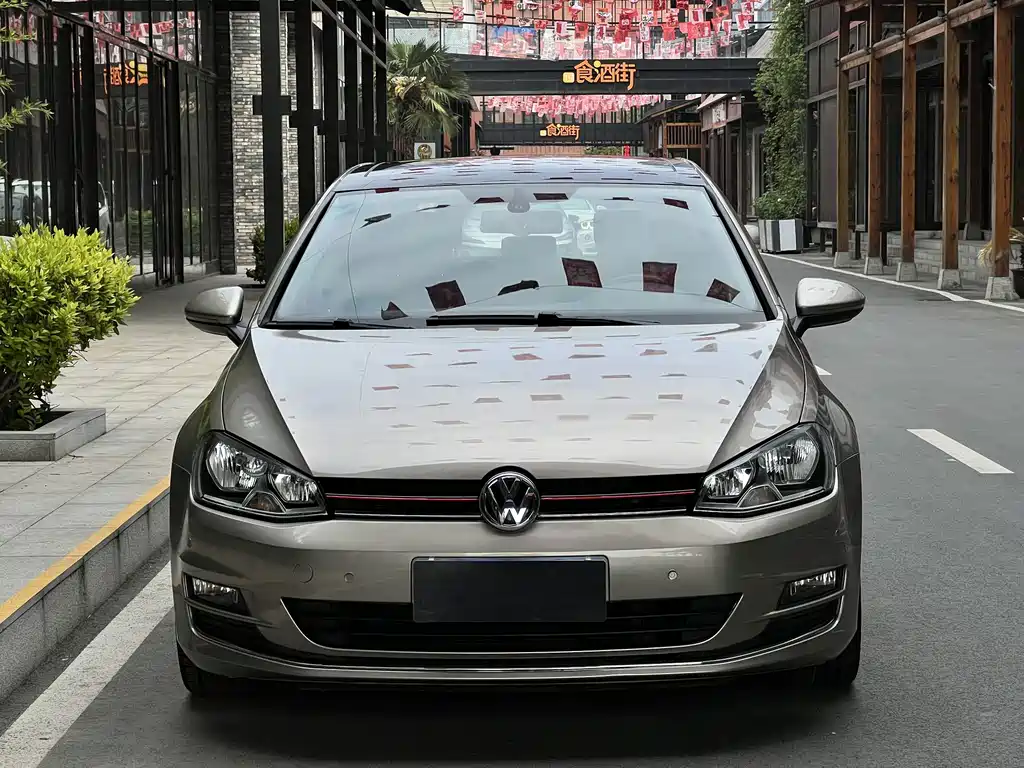 Volkswagen Golf — миниатюра 3